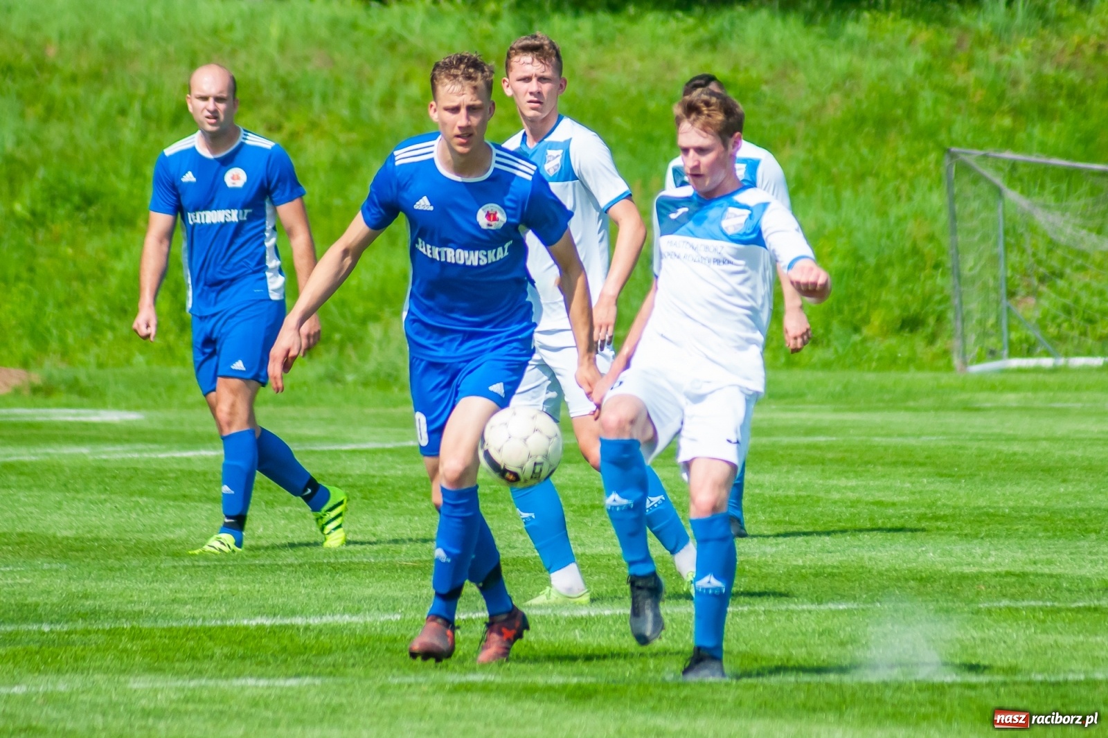 Zdjęcie w galerii na portalu naszraciborz.pl: Sparing. Trzy trafienia Gawlika, to na beniaminka z Krzanowic styka [FOTO i WIDEO] wiadomości z regionu