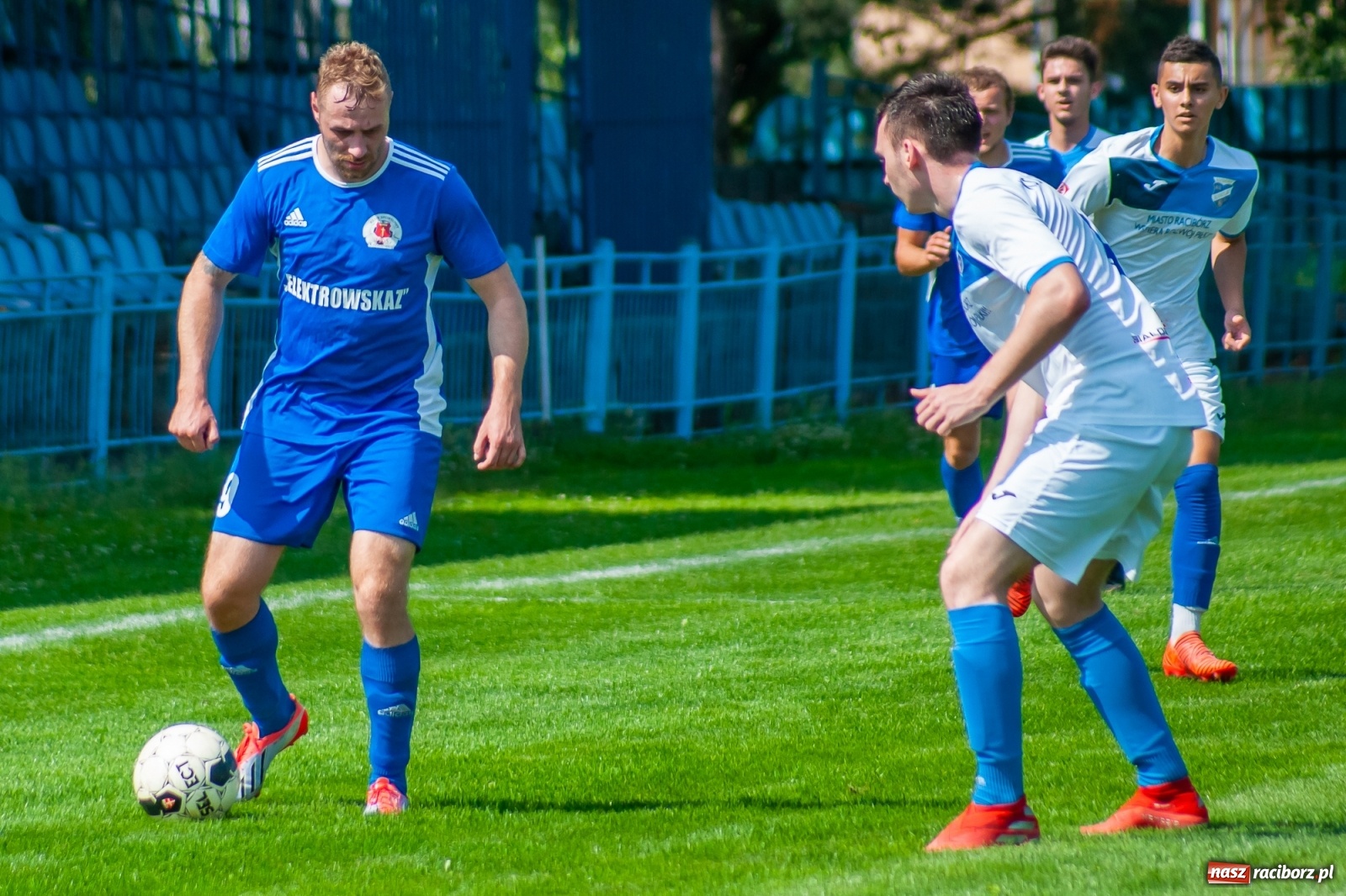 Zdjęcie w galerii na portalu naszraciborz.pl: Sparing. Trzy trafienia Gawlika, to na beniaminka z Krzanowic styka [FOTO i WIDEO] wiadomości z regionu