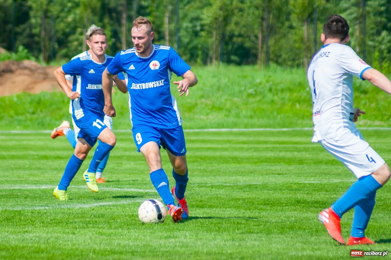 Zdjęcie w galerii na portalu naszraciborz.pl: Sparing. Trzy trafienia Gawlika, to na beniaminka z Krzanowic styka [FOTO i WIDEO] wiadomości z regionu