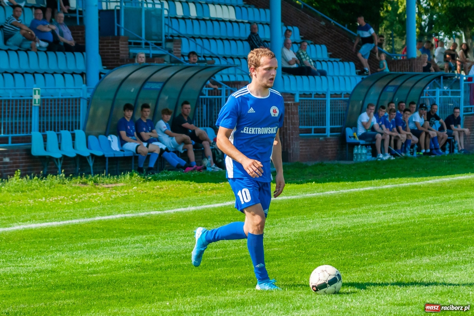 Zdjęcie w galerii na portalu naszraciborz.pl: Sparing. Trzy trafienia Gawlika, to na beniaminka z Krzanowic styka [FOTO i WIDEO] wiadomości z regionu