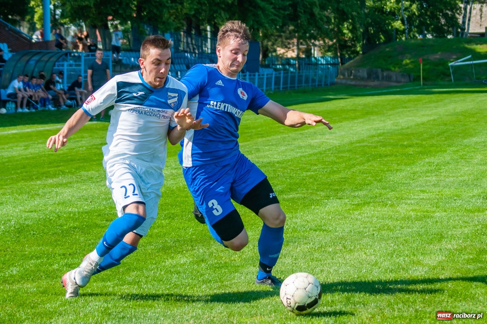 Zdjęcie w galerii na portalu naszraciborz.pl: Sparing. Trzy trafienia Gawlika, to na beniaminka z Krzanowic styka [FOTO i WIDEO] wiadomości z regionu