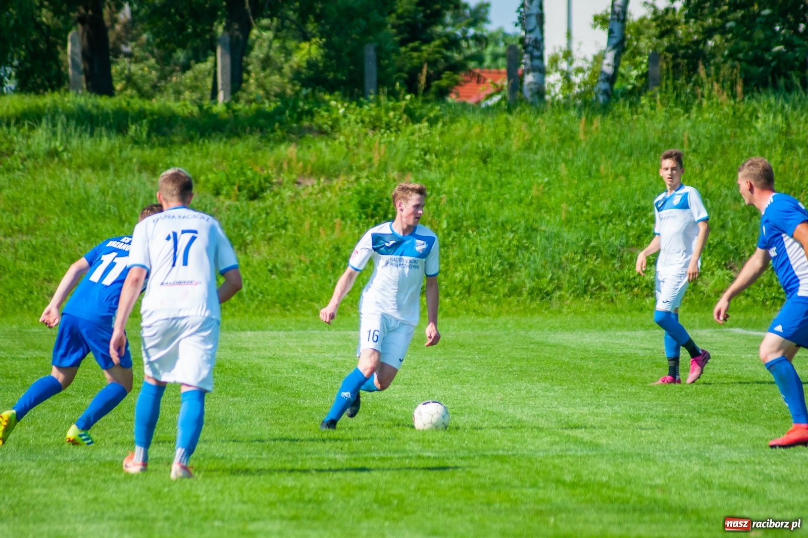 Zdjęcie w galerii na portalu naszraciborz.pl: Sparing. Trzy trafienia Gawlika, to na beniaminka z Krzanowic styka [FOTO i WIDEO] wiadomości z regionu