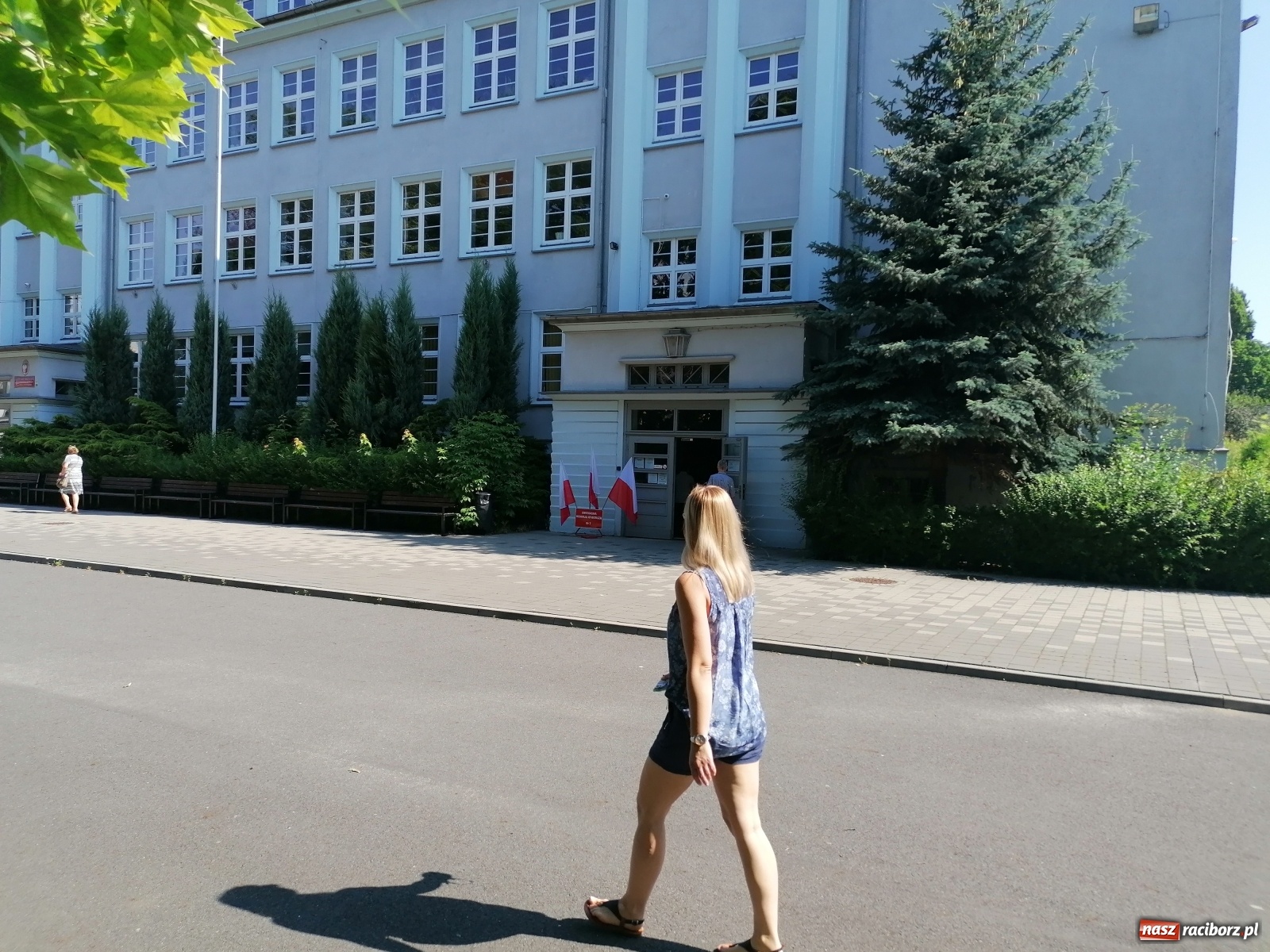 Zdjęcie w galerii na portalu naszraciborz.pl: Do godziny 21.00 możemy głosować w wyborach prezydenckich  wiadomości z regionu