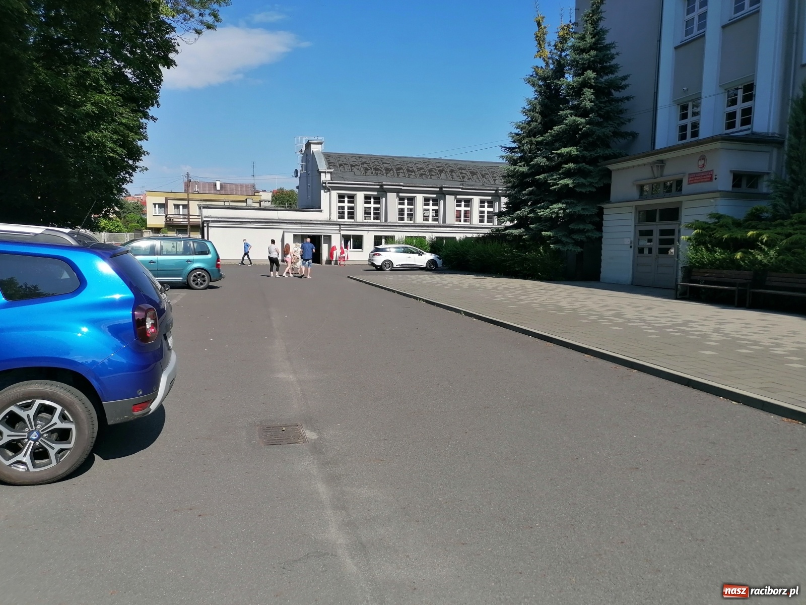 Zdjęcie w galerii na portalu naszraciborz.pl: Do godziny 21.00 możemy głosować w wyborach prezydenckich  wiadomości z regionu