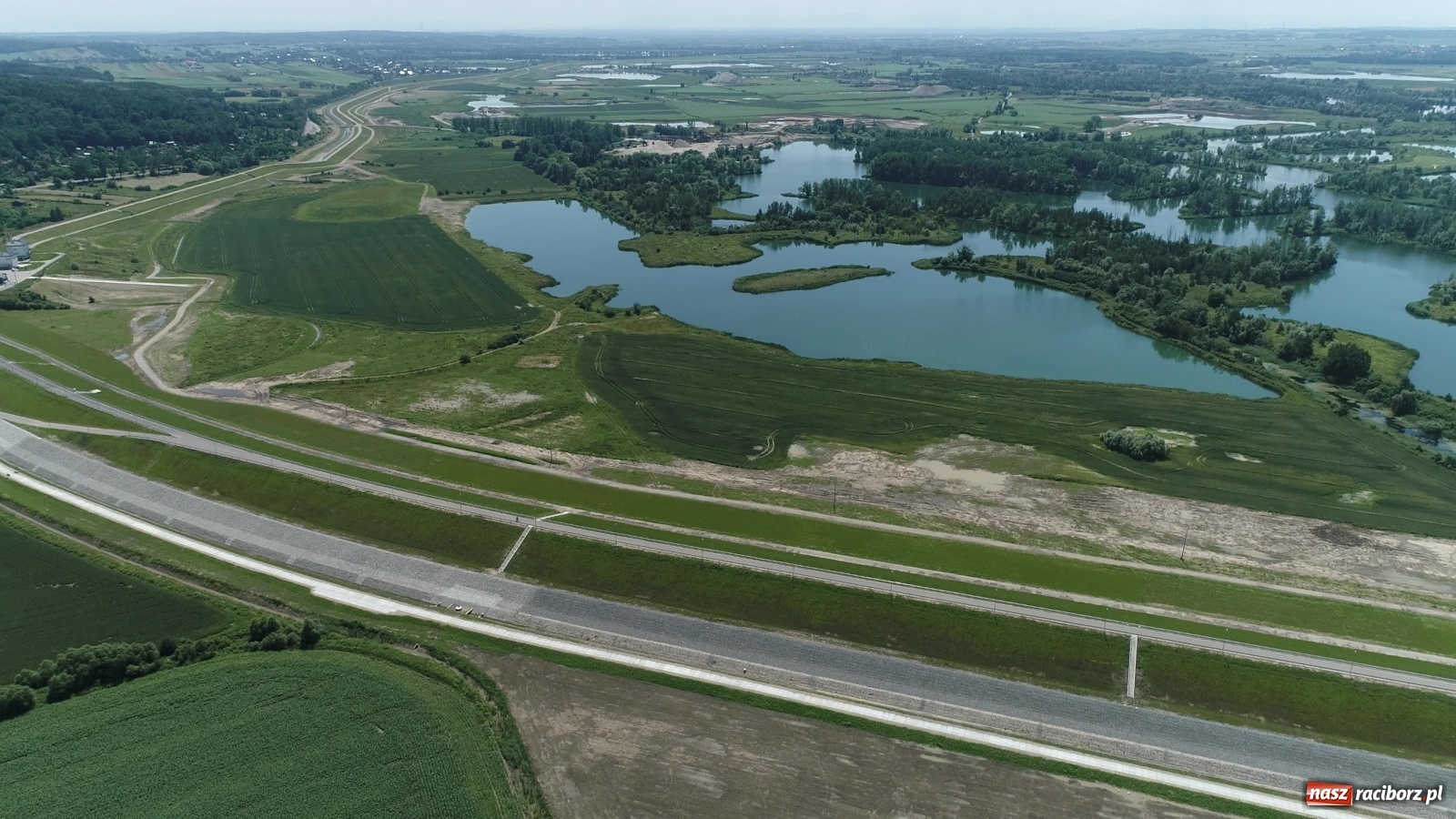 Zdjęcie w galerii na portalu naszraciborz.pl: Mało znane fakty dotyczące zbiornika Racibórz [FOTO i WIDEO z lotu ptaka] wiadomości z regionu