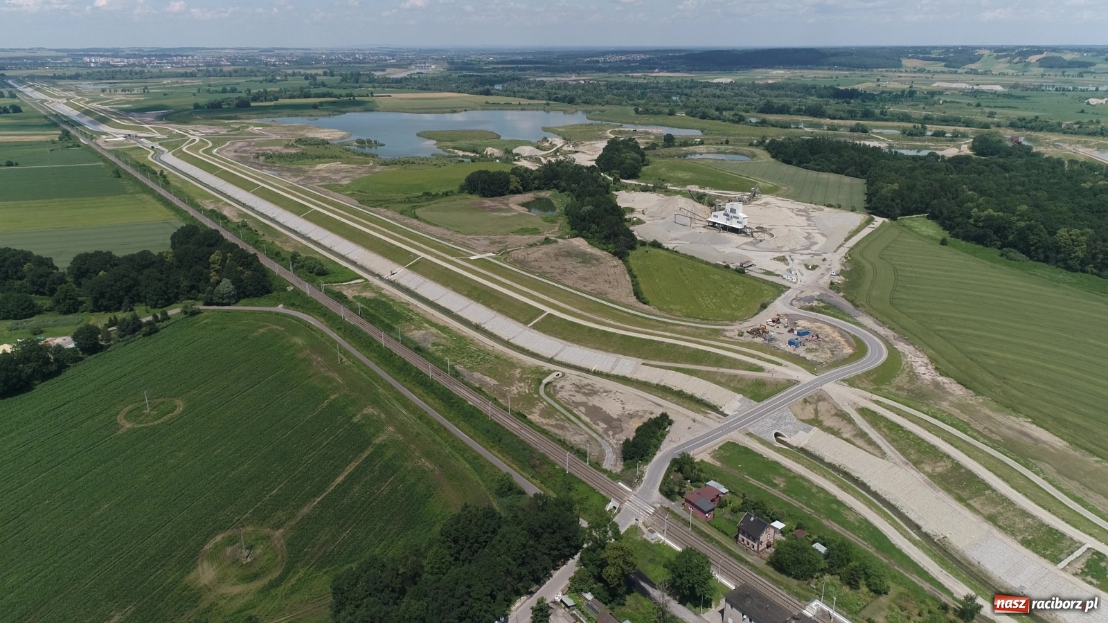 Zdjęcie w galerii na portalu naszraciborz.pl: Mało znane fakty dotyczące zbiornika Racibórz [FOTO i WIDEO z lotu ptaka] wiadomości z regionu