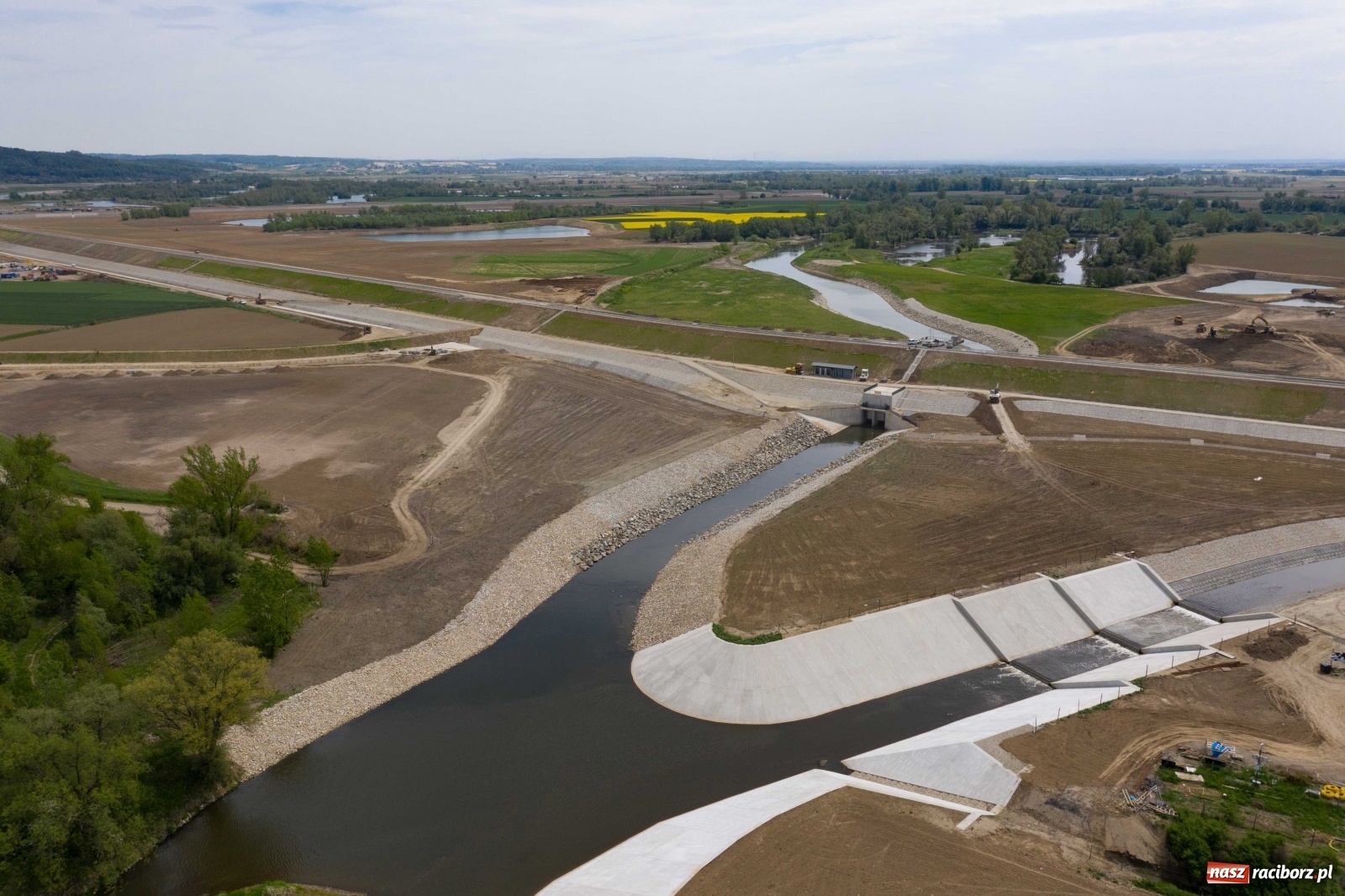 Zdjęcie w galerii na portalu naszraciborz.pl: Mało znane fakty dotyczące zbiornika Racibórz [FOTO i WIDEO z lotu ptaka] wiadomości z regionu