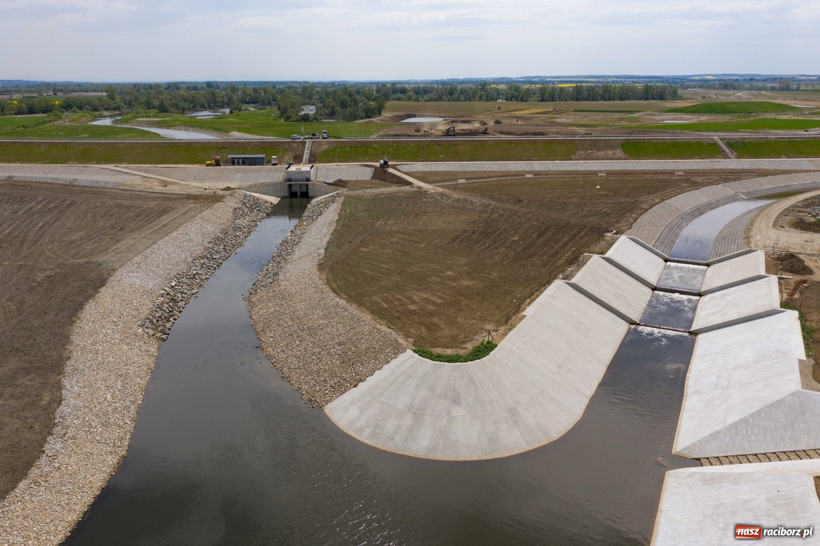 Zdjęcie w galerii na portalu naszraciborz.pl: Mało znane fakty dotyczące zbiornika Racibórz [FOTO i WIDEO z lotu ptaka] wiadomości z regionu