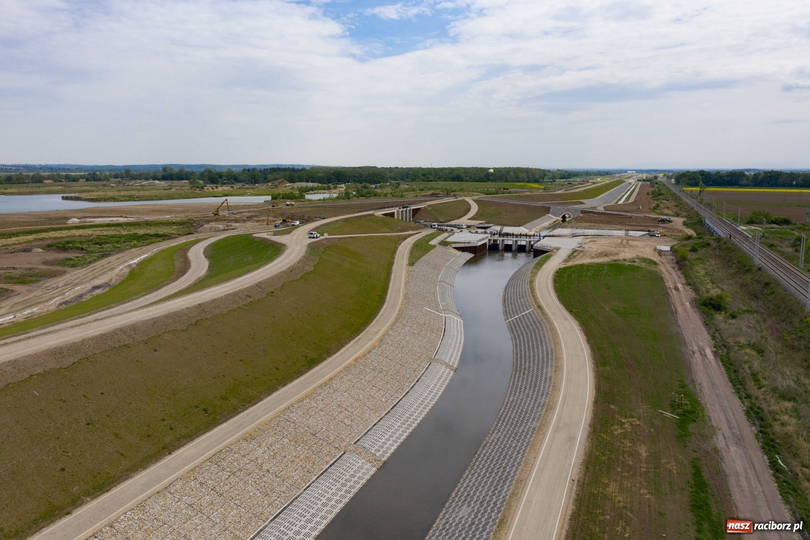 Zdjęcie w galerii na portalu naszraciborz.pl: Mało znane fakty dotyczące zbiornika Racibórz [FOTO i WIDEO z lotu ptaka] wiadomości z regionu