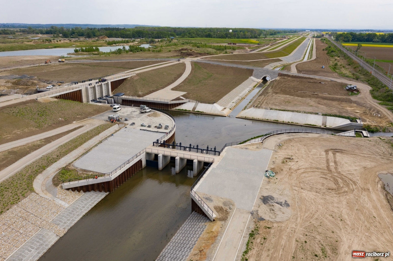 Zdjęcie w galerii na portalu naszraciborz.pl: Mało znane fakty dotyczące zbiornika Racibórz [FOTO i WIDEO z lotu ptaka] wiadomości z regionu