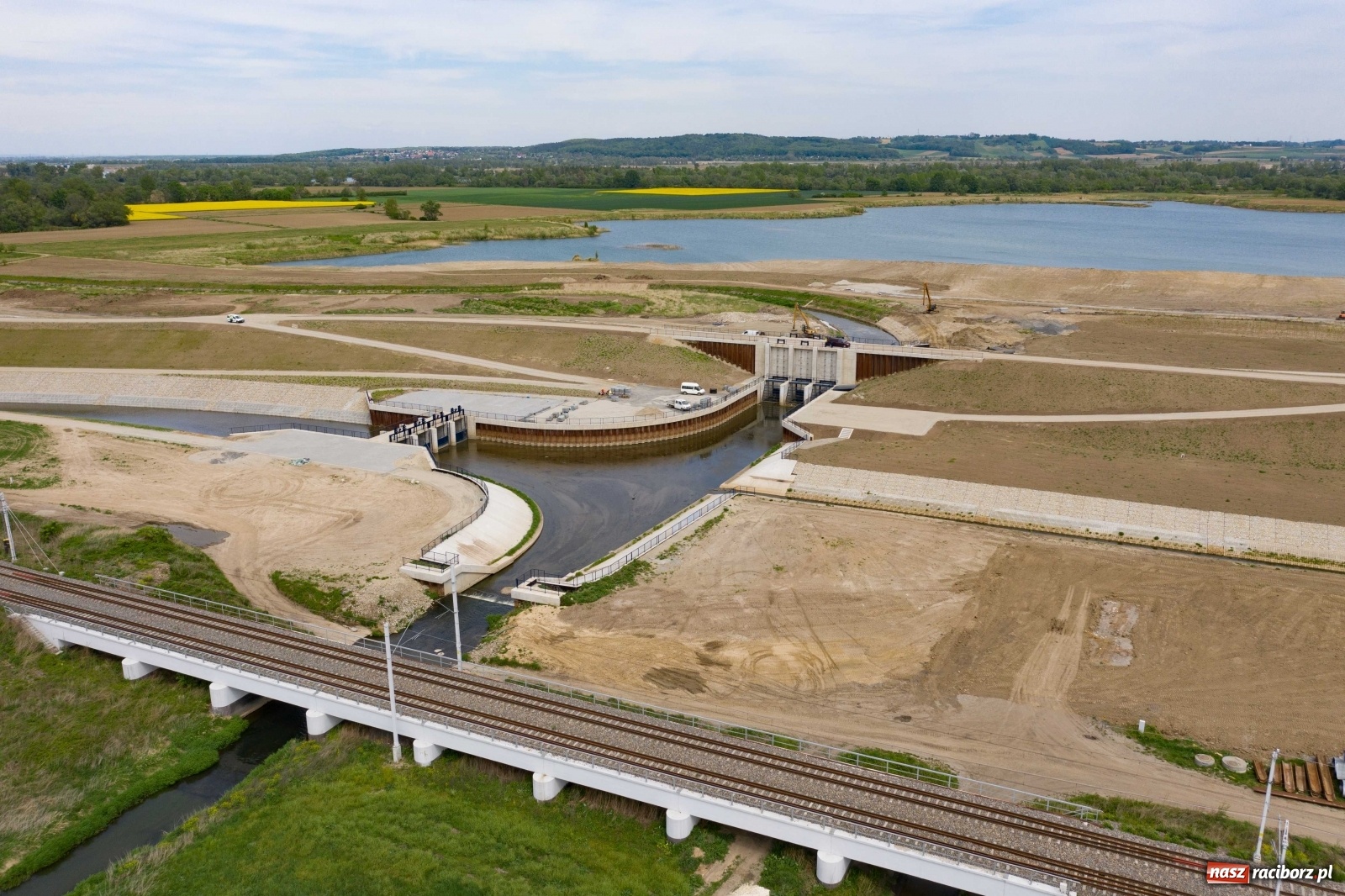 Zdjęcie w galerii na portalu naszraciborz.pl: Mało znane fakty dotyczące zbiornika Racibórz [FOTO i WIDEO z lotu ptaka] wiadomości z regionu