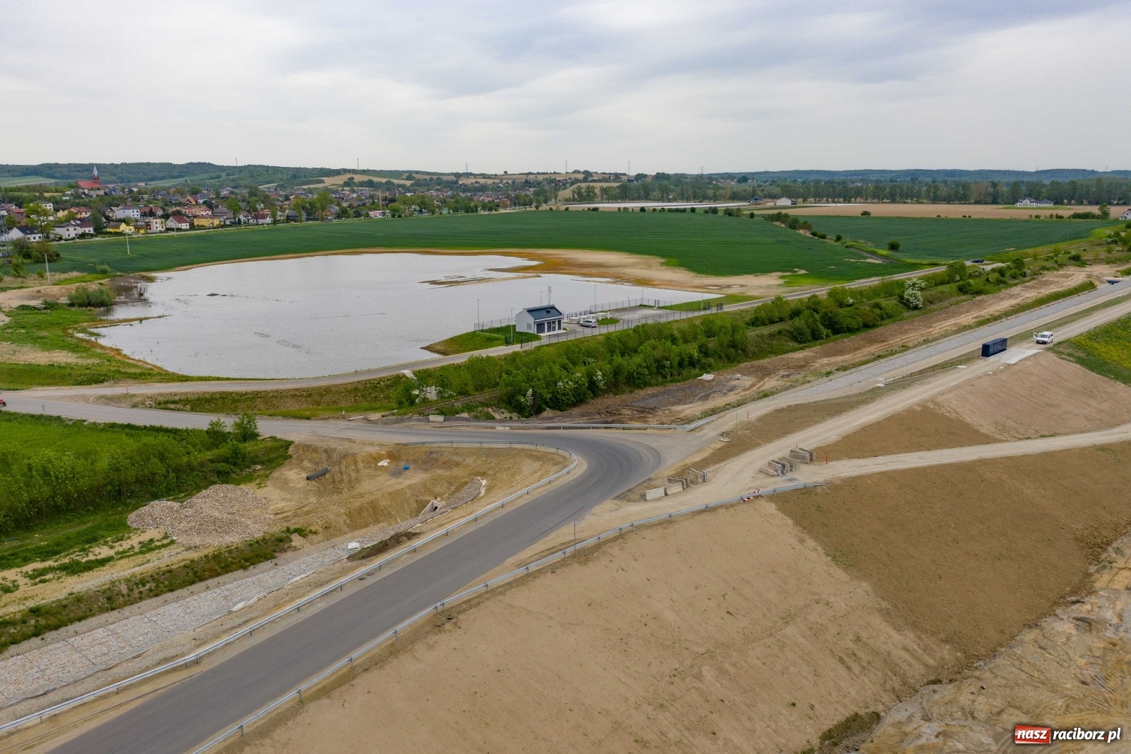 Zdjęcie w galerii na portalu naszraciborz.pl: Mało znane fakty dotyczące zbiornika Racibórz [FOTO i WIDEO z lotu ptaka] wiadomości z regionu