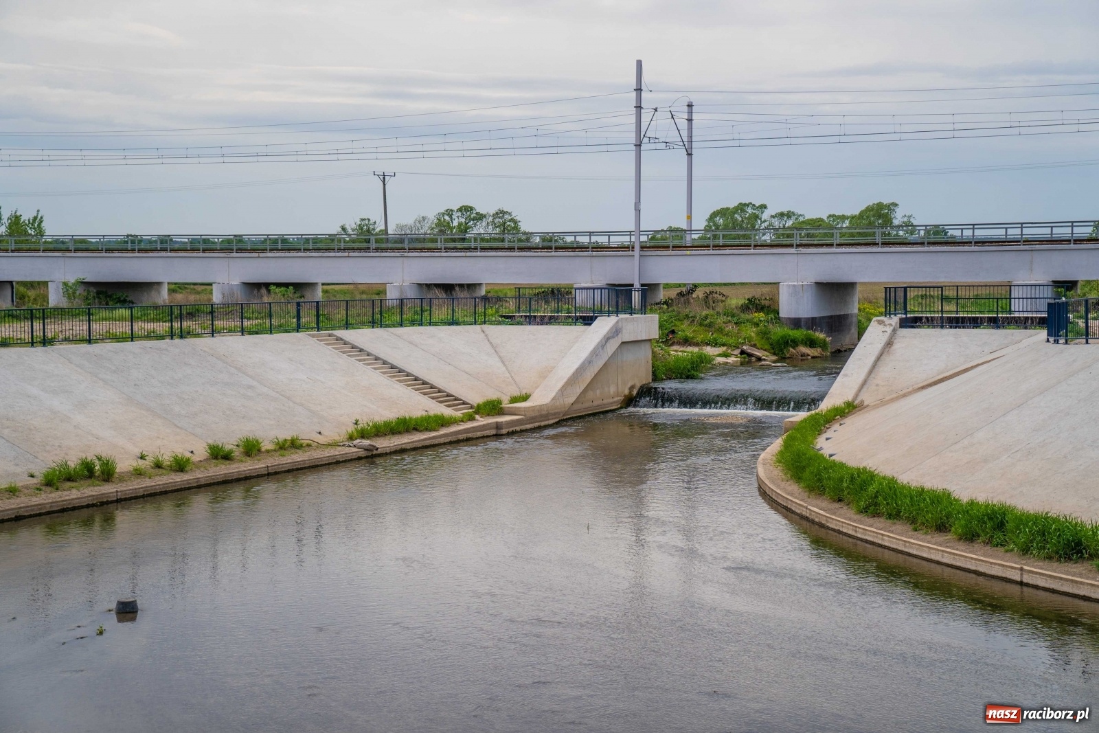 Zdjęcie w galerii na portalu naszraciborz.pl: Mało znane fakty dotyczące zbiornika Racibórz [FOTO i WIDEO z lotu ptaka] wiadomości z regionu
