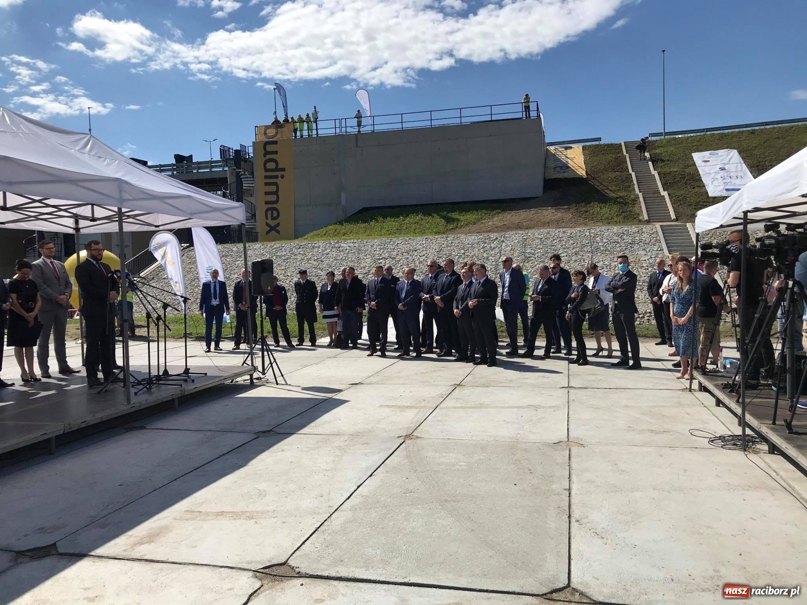 Zdjęcie w galerii na portalu naszraciborz.pl: Budowa zbiornika Racibórz Dolny zakończona. Dziś oficjalne otwarcie [WIDEO] wiadomości z regionu