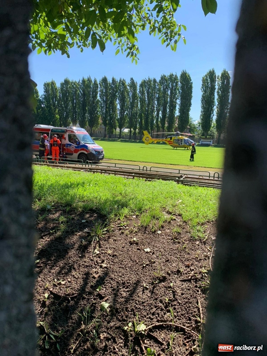 Zdjęcie w galerii na portalu naszraciborz.pl: Poparzenie w Raciborzu. W akcji śmigłowiec LPR [FOTO] wiadomości z regionu
