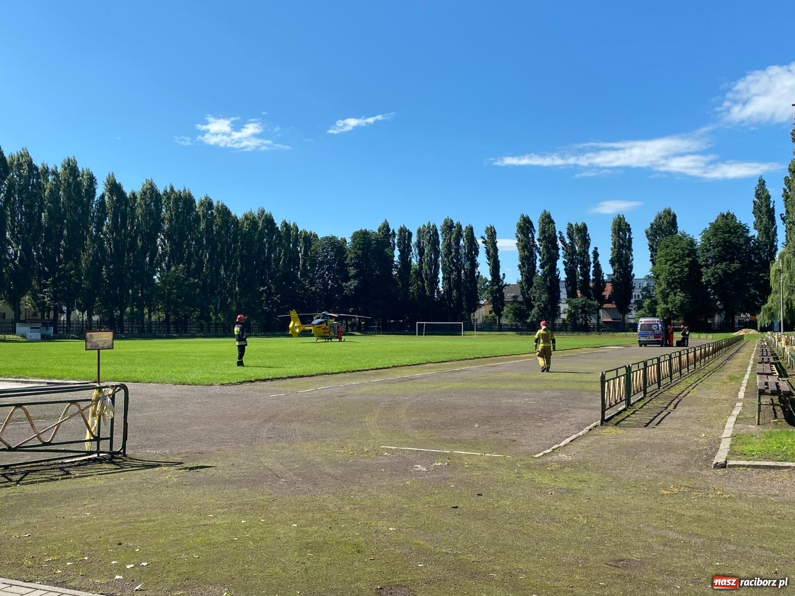 Zdjęcie w galerii na portalu naszraciborz.pl: Poparzenie w Raciborzu. W akcji śmigłowiec LPR [FOTO] wiadomości z regionu