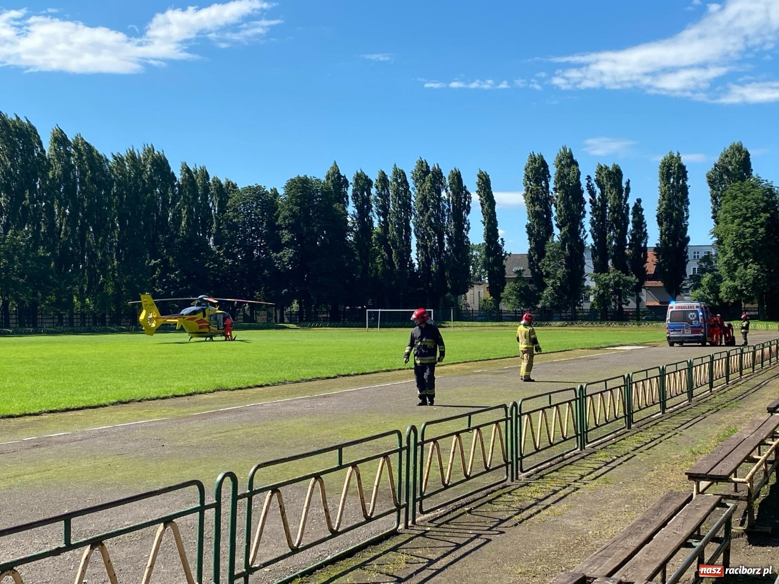 Zdjęcie w galerii na portalu naszraciborz.pl: Poparzenie w Raciborzu. W akcji śmigłowiec LPR [FOTO] wiadomości z regionu