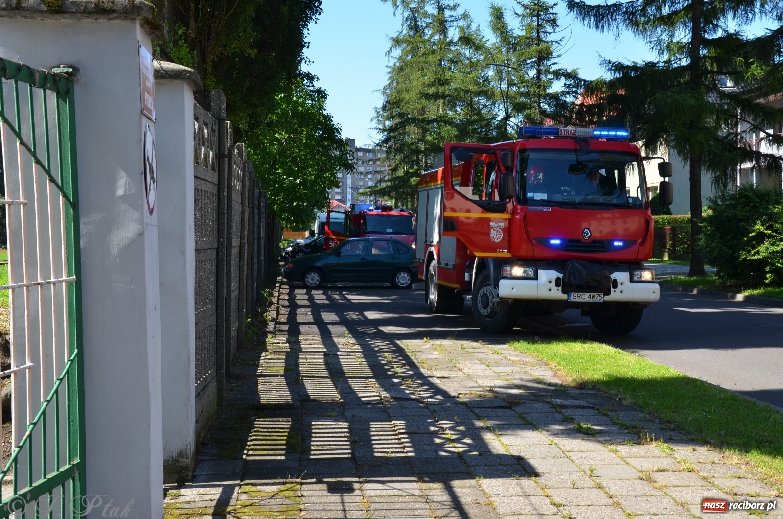 Zdjęcie w galerii na portalu naszraciborz.pl: Poparzenie w Raciborzu. W akcji śmigłowiec LPR [FOTO] wiadomości z regionu