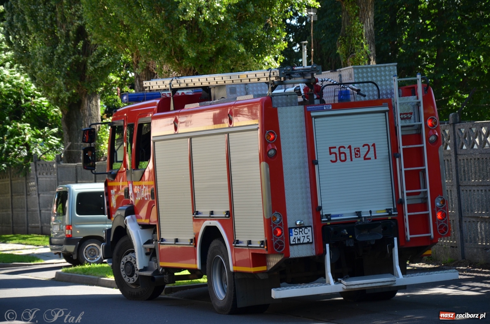 Zdjęcie w galerii na portalu naszraciborz.pl: Poparzenie w Raciborzu. W akcji śmigłowiec LPR [FOTO] wiadomości z regionu