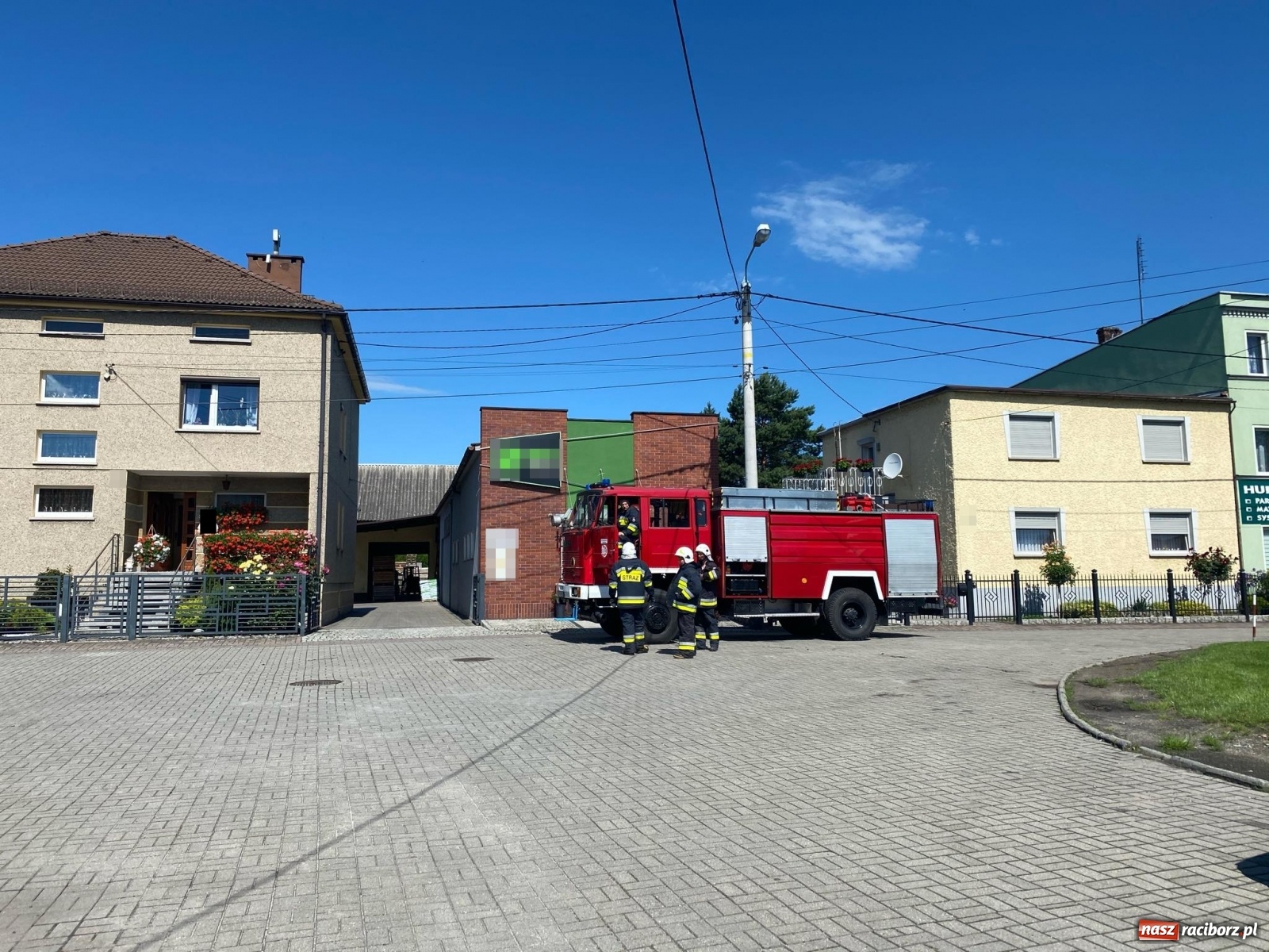 Zdjęcie w galerii na portalu naszraciborz.pl: Pożar garażu przy Kościelnej [FOTO] wiadomości z regionu