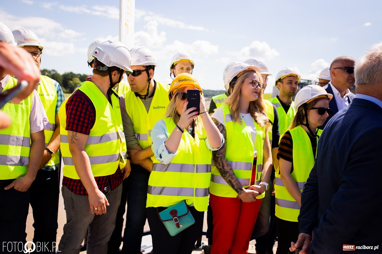 Zdjęcie w galerii na portalu naszraciborz.pl: Nie odpuścili! Ekipa Budimexu stoi za sukcesem przy budowie zbiornika Racibórz wiadomości z regionu