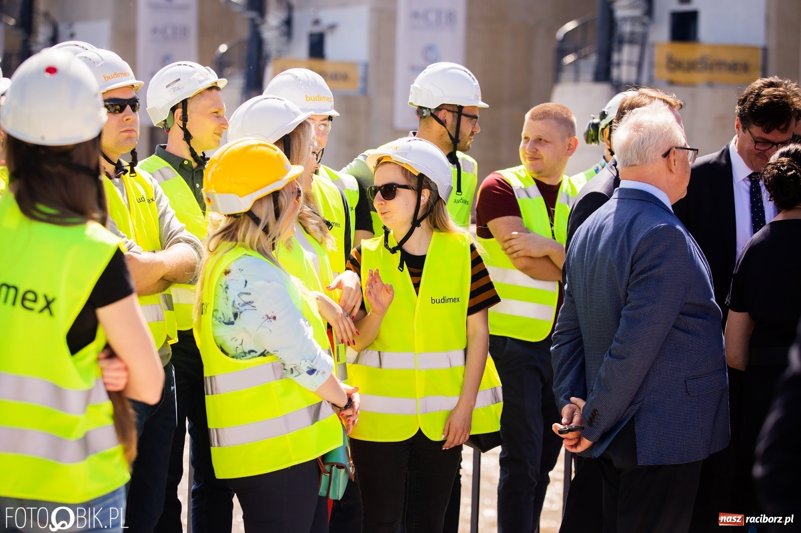 Zdjęcie w galerii na portalu naszraciborz.pl: Nie odpuścili! Ekipa Budimexu stoi za sukcesem przy budowie zbiornika Racibórz wiadomości z regionu