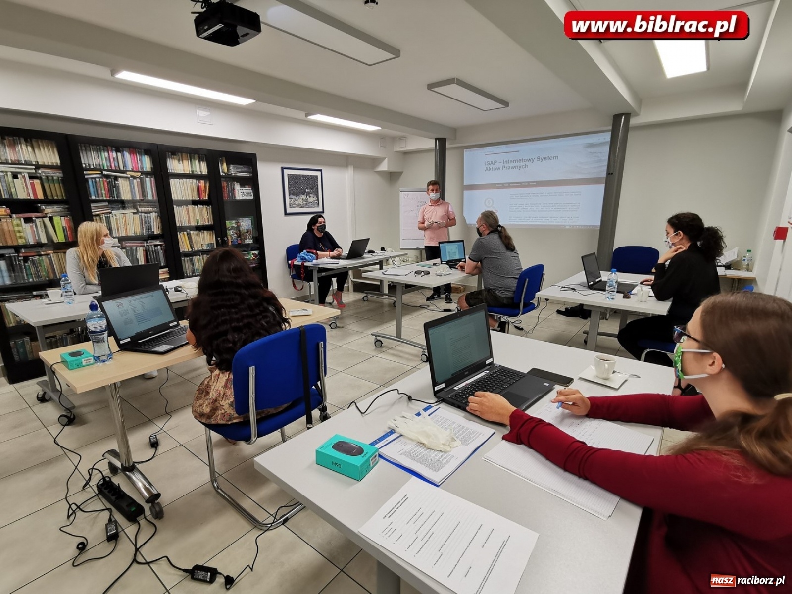 Zdjęcie w galerii na portalu naszraciborz.pl: Biblioteka pomaga na trudnym rynku pracy wiadomości z regionu