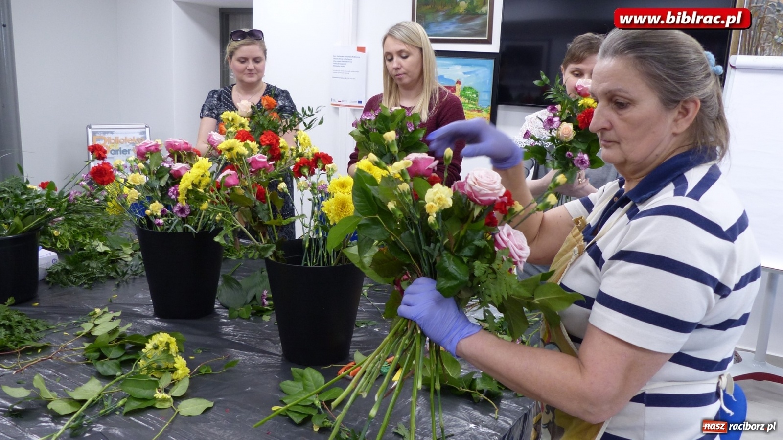 Zdjęcie w galerii na portalu naszraciborz.pl: Biblioteka pomaga na trudnym rynku pracy wiadomości z regionu