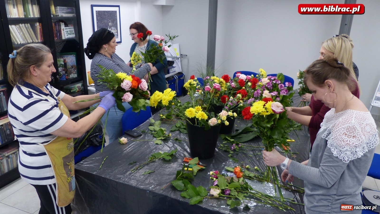 Zdjęcie w galerii na portalu naszraciborz.pl: Biblioteka pomaga na trudnym rynku pracy wiadomości z regionu