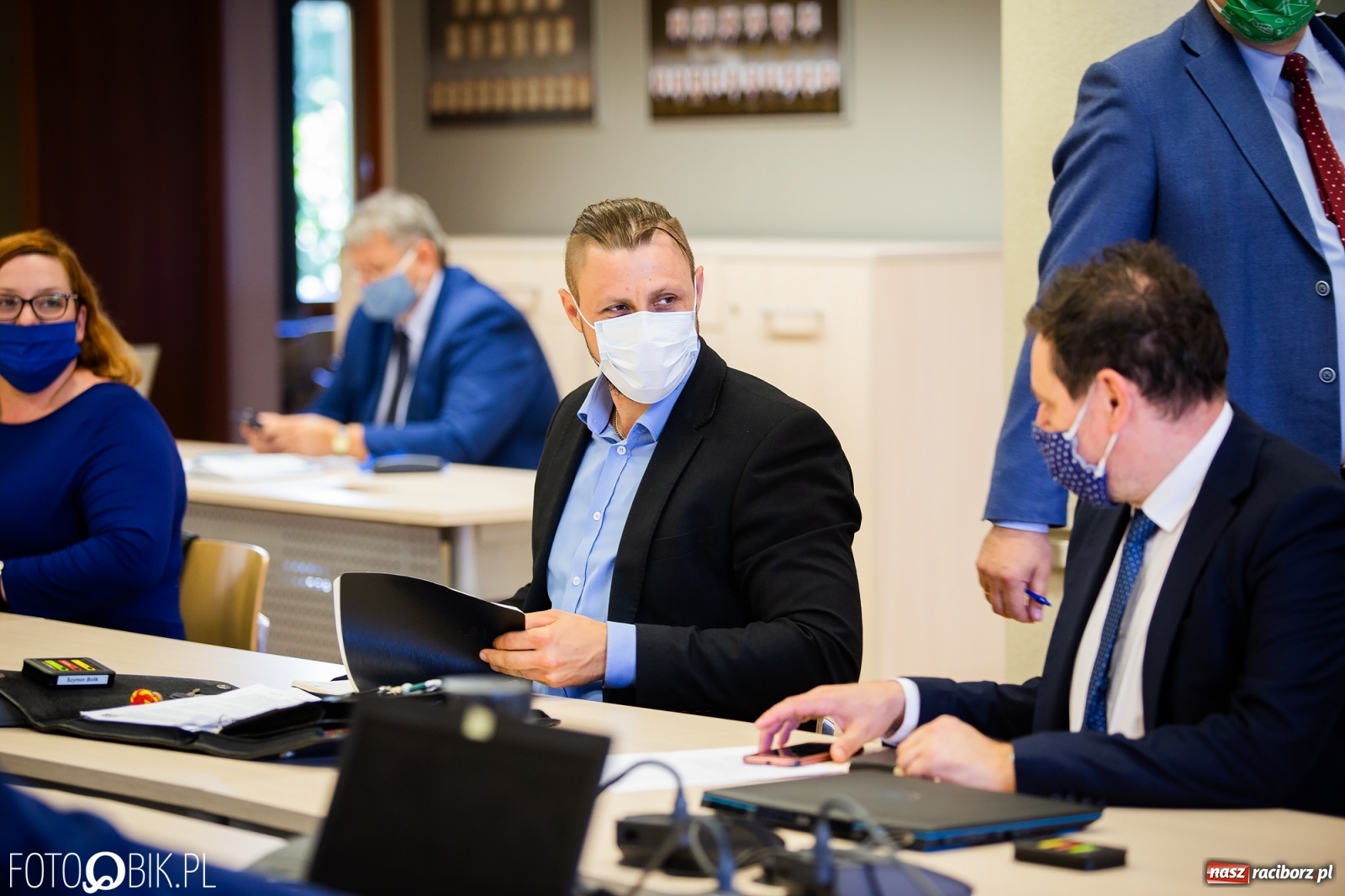 Zdjęcie w galerii na portalu naszraciborz.pl: Miód i dziegieć. Starosta z wotum zaufania od radnych  wiadomości z regionu