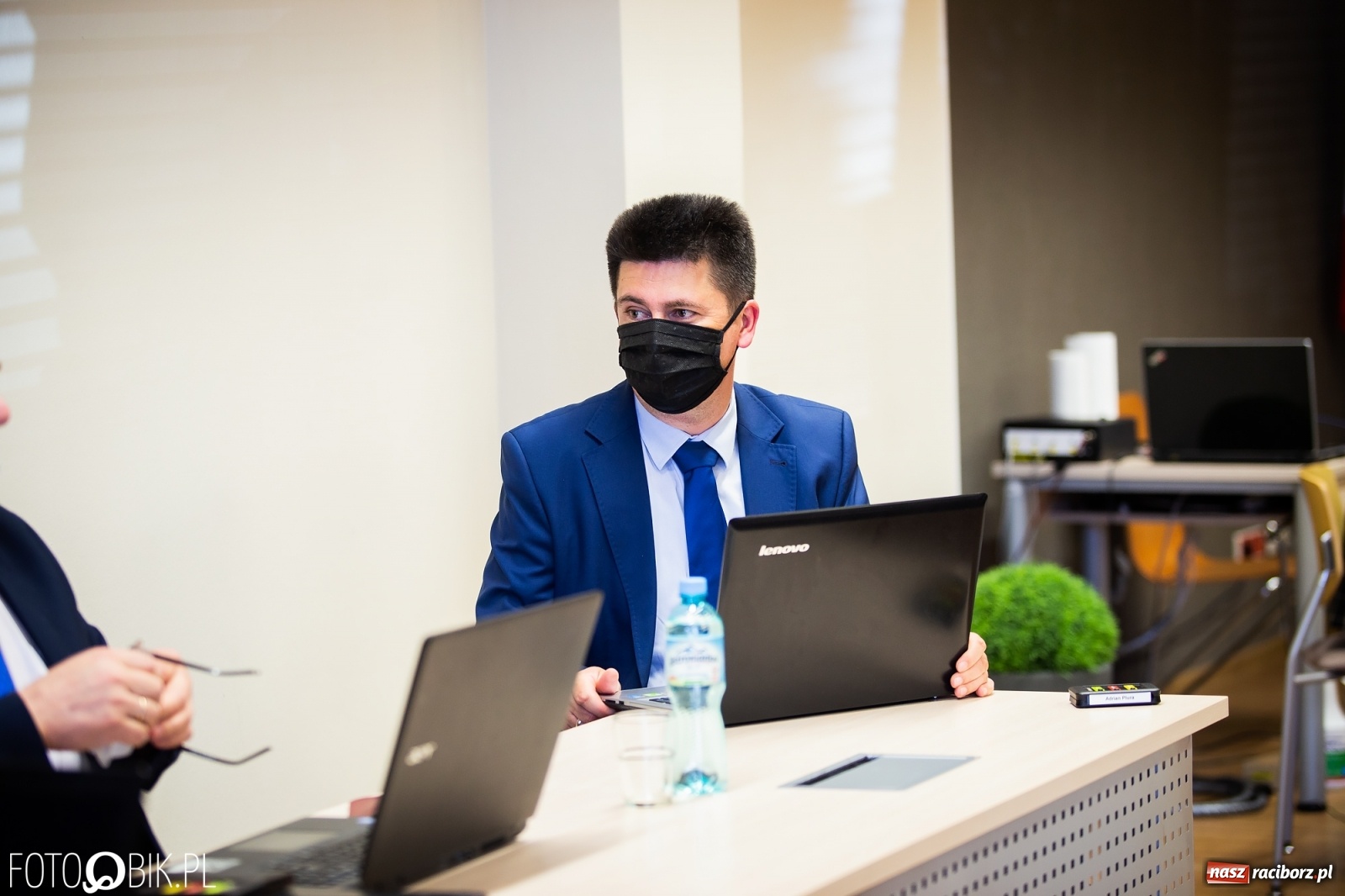 Zdjęcie w galerii na portalu naszraciborz.pl: Miód i dziegieć. Starosta z wotum zaufania od radnych  wiadomości z regionu