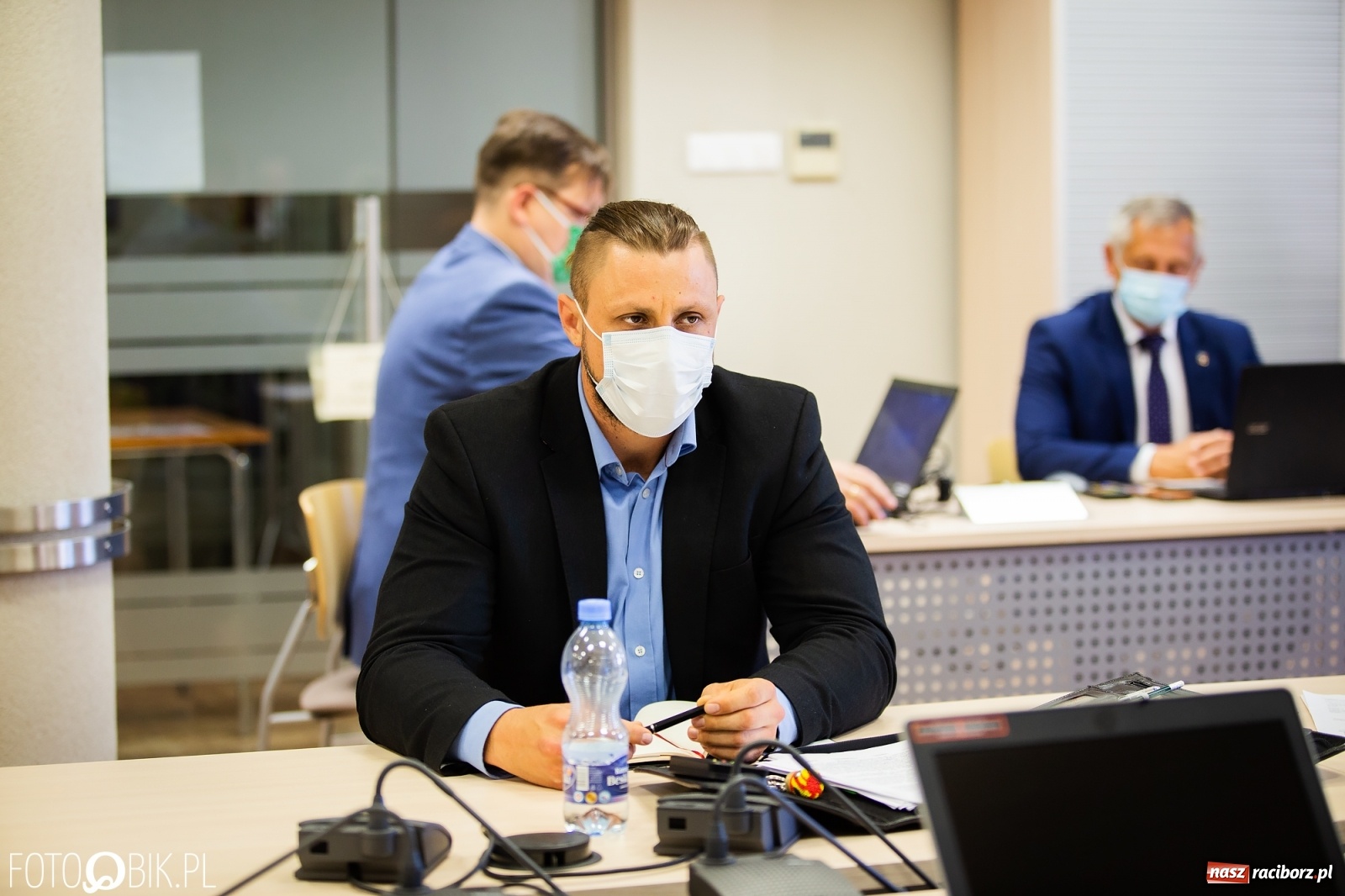 Zdjęcie w galerii na portalu naszraciborz.pl: Miód i dziegieć. Starosta z wotum zaufania od radnych  wiadomości z regionu