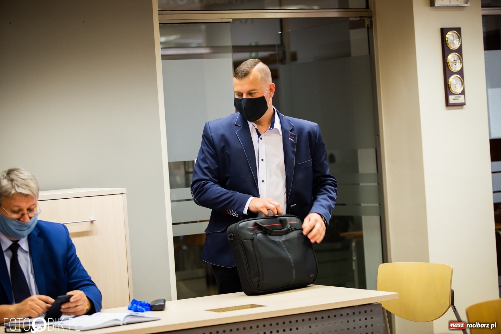 Zdjęcie w galerii na portalu naszraciborz.pl: Miód i dziegieć. Starosta z wotum zaufania od radnych  wiadomości z regionu