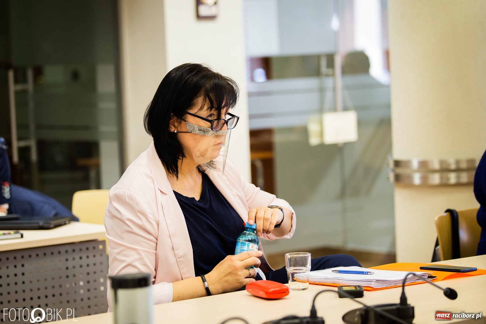 Zdjęcie w galerii na portalu naszraciborz.pl: Miód i dziegieć. Starosta z wotum zaufania od radnych  wiadomości z regionu