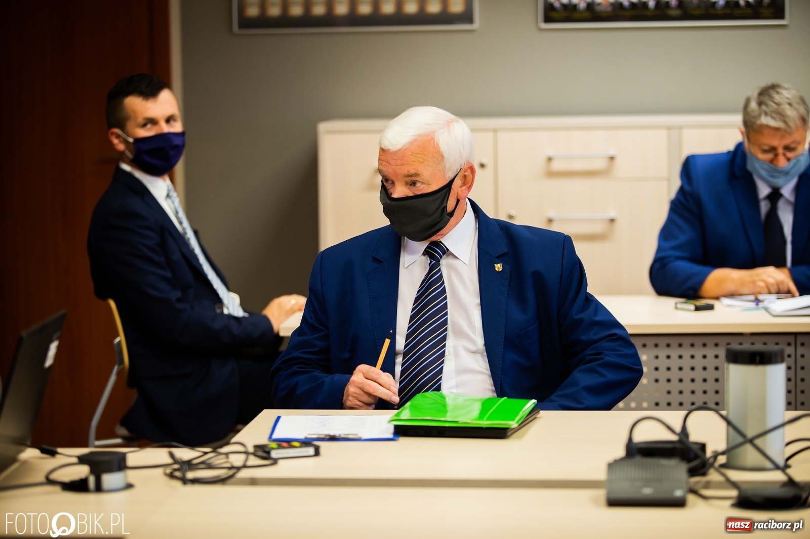 Zdjęcie w galerii na portalu naszraciborz.pl: Miód i dziegieć. Starosta z wotum zaufania od radnych  wiadomości z regionu