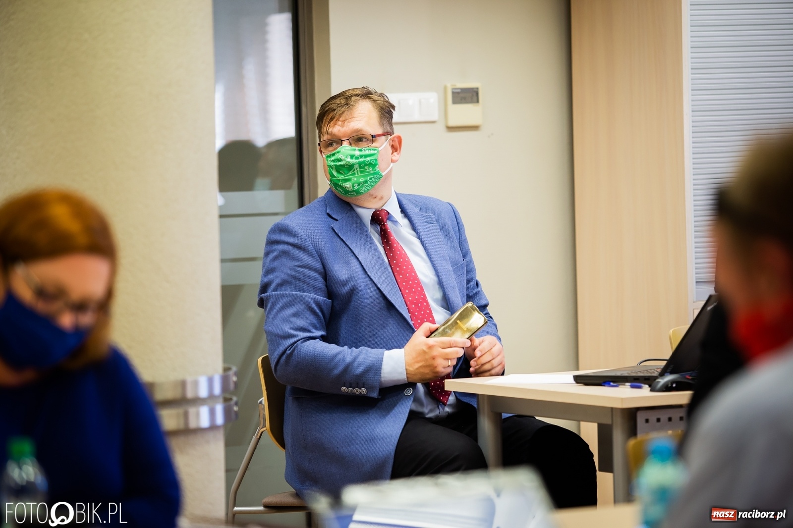 Zdjęcie w galerii na portalu naszraciborz.pl: Miód i dziegieć. Starosta z wotum zaufania od radnych  wiadomości z regionu