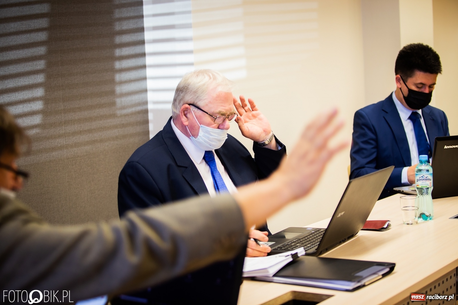 Zdjęcie w galerii na portalu naszraciborz.pl: Miód i dziegieć. Starosta z wotum zaufania od radnych  wiadomości z regionu