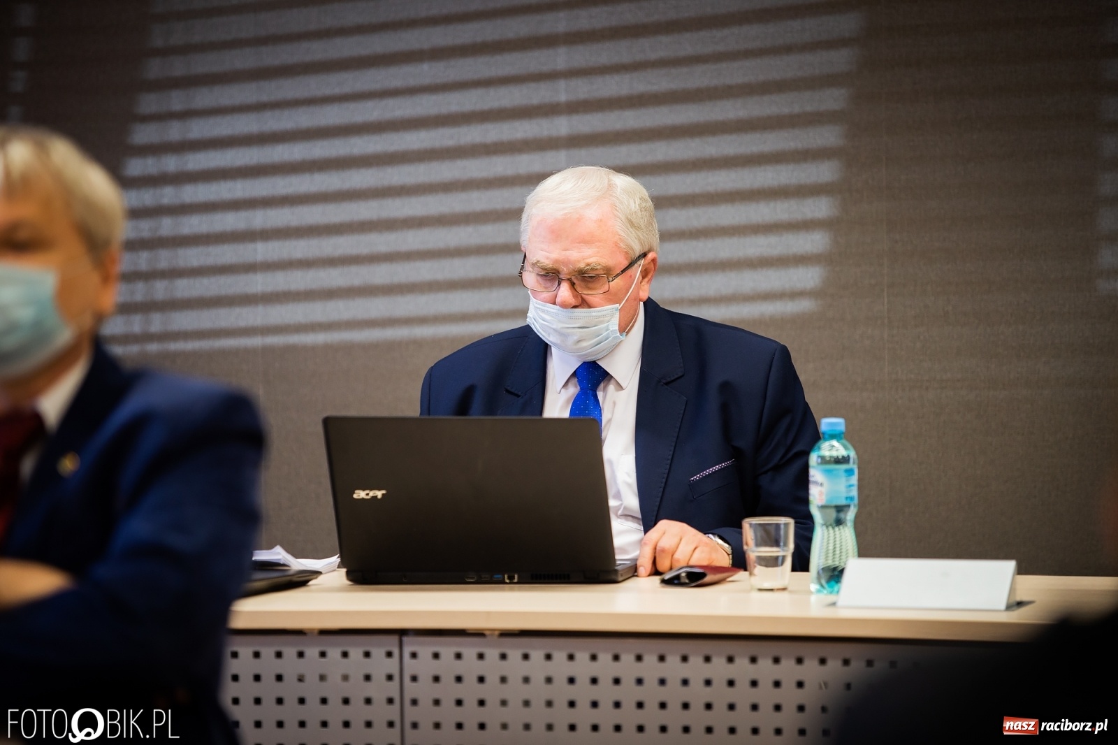 Zdjęcie w galerii na portalu naszraciborz.pl: Miód i dziegieć. Starosta z wotum zaufania od radnych  wiadomości z regionu