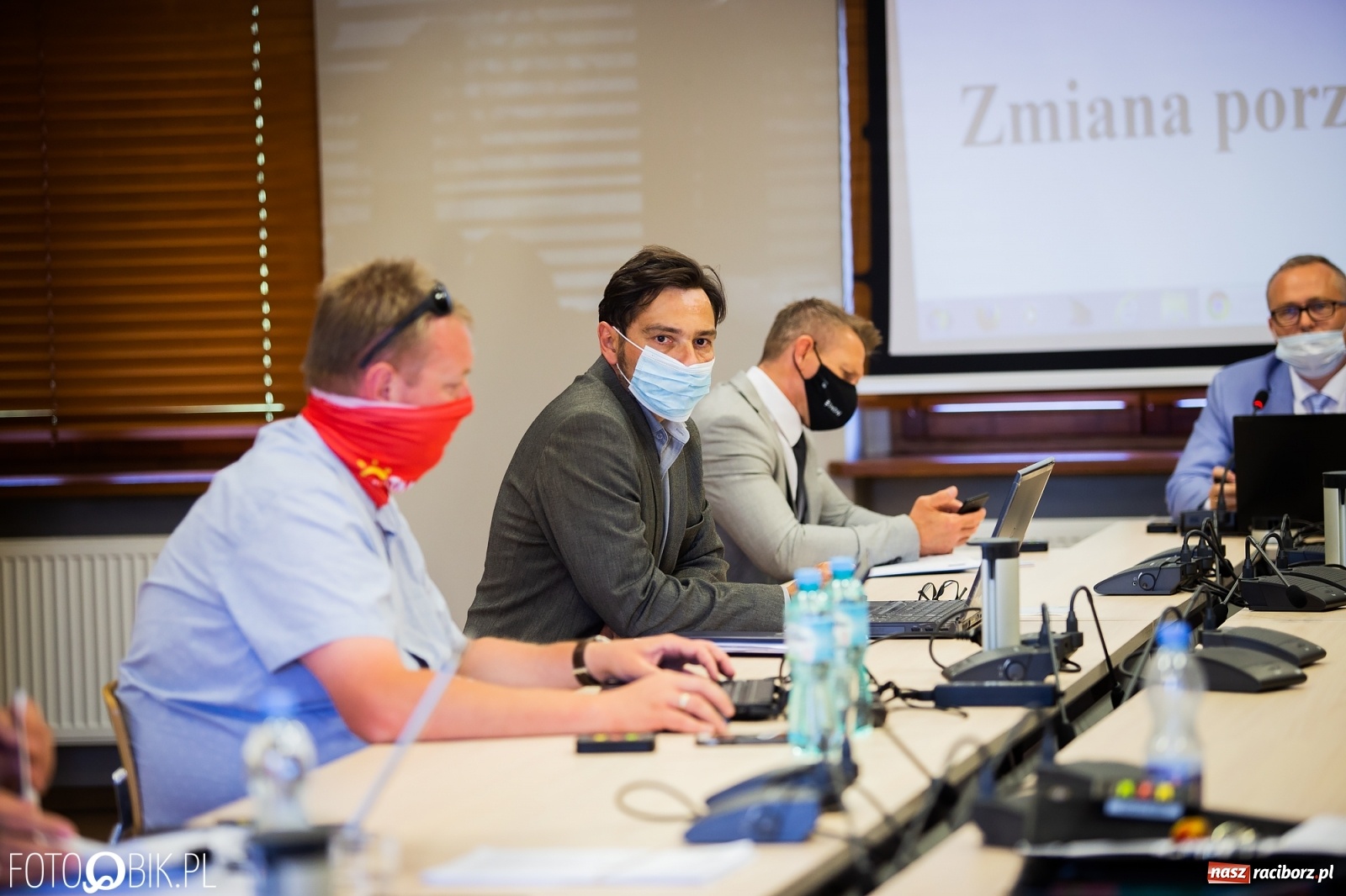 Zdjęcie w galerii na portalu naszraciborz.pl: Miód i dziegieć. Starosta z wotum zaufania od radnych  wiadomości z regionu