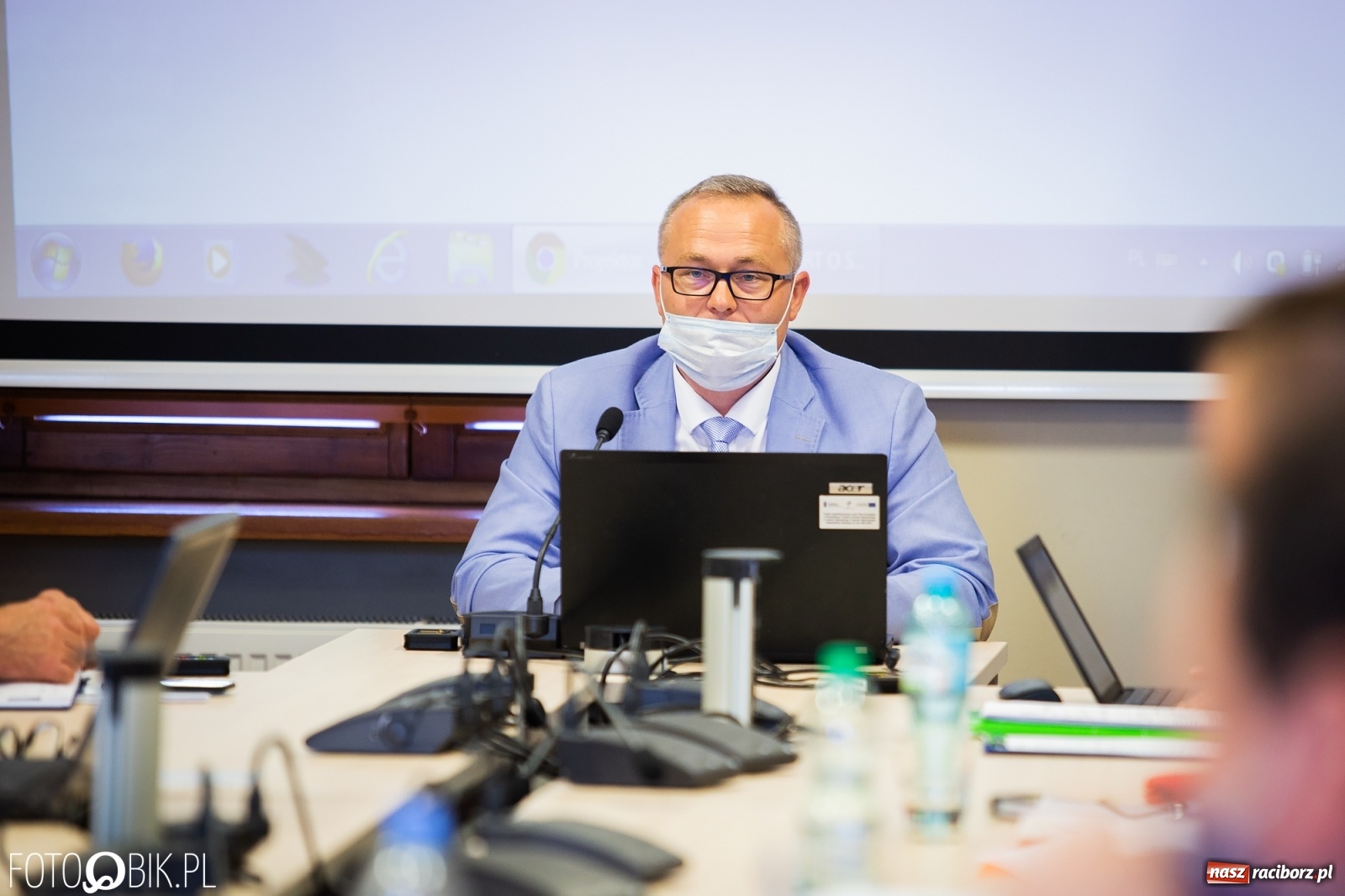 Zdjęcie w galerii na portalu naszraciborz.pl: Miód i dziegieć. Starosta z wotum zaufania od radnych  wiadomości z regionu