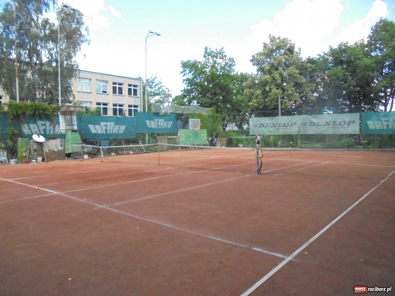 Zdjęcie w galerii na portalu naszraciborz.pl: Dokończono tenisowe zmagania z okazji Dnia Dziecka wiadomości z regionu