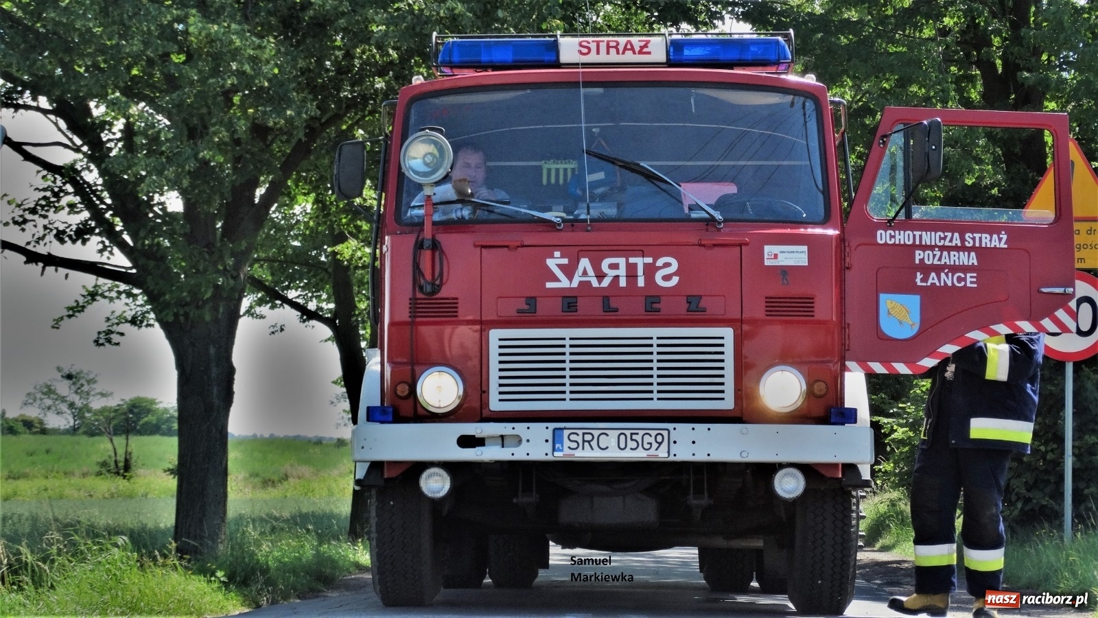 Zdjęcie w galerii na portalu naszraciborz.pl: Długa w Łańcach dziurawa jak ser szwajcarski  wiadomości z regionu