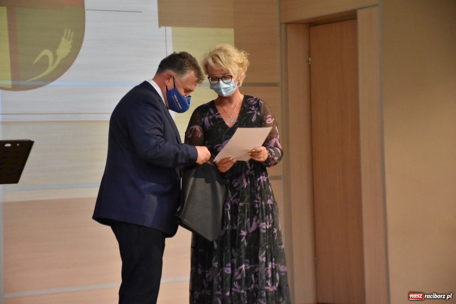 Zdjęcie w galerii na portalu naszraciborz.pl: Wybitni uczniowie gminy Krzyżanowice nagrodzeni [FOTO] wiadomości z regionu