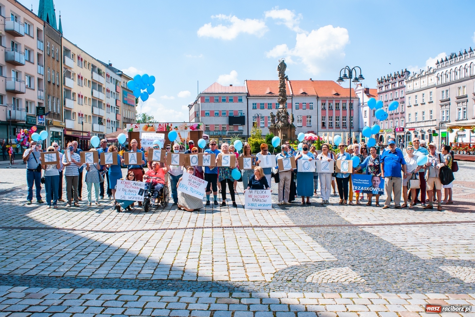 Zdjęcie w galerii na portalu naszraciborz.pl: Raciborskie środowisko PO zachęcało do głosowania na Rafała Trzaskowskiego [FOTO i WIDEO] wiadomości z regionu
