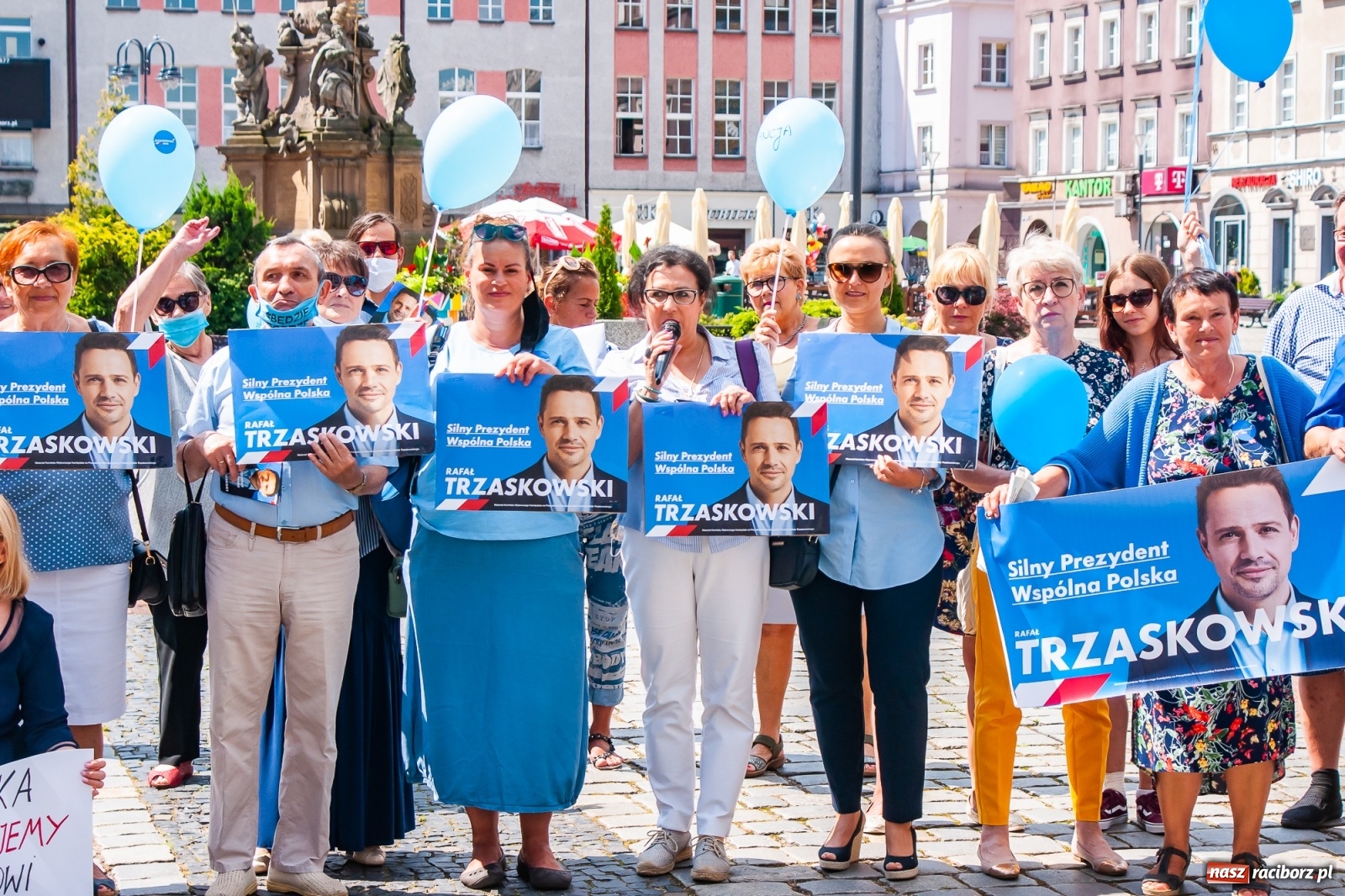 Zdjęcie w galerii na portalu naszraciborz.pl: Raciborskie środowisko PO zachęcało do głosowania na Rafała Trzaskowskiego [FOTO i WIDEO] wiadomości z regionu