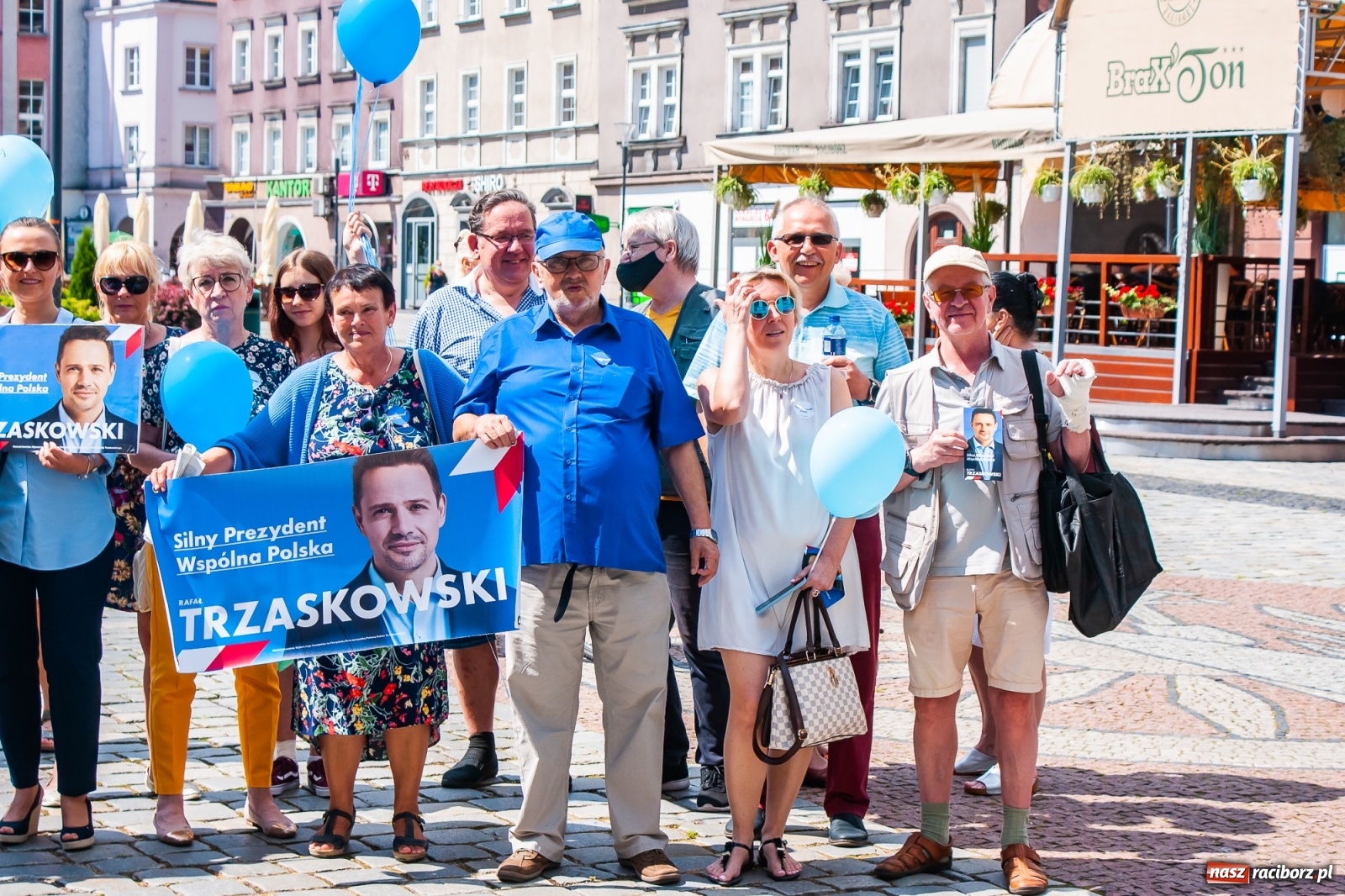 Zdjęcie w galerii na portalu naszraciborz.pl: Raciborskie środowisko PO zachęcało do głosowania na Rafała Trzaskowskiego [FOTO i WIDEO] wiadomości z regionu