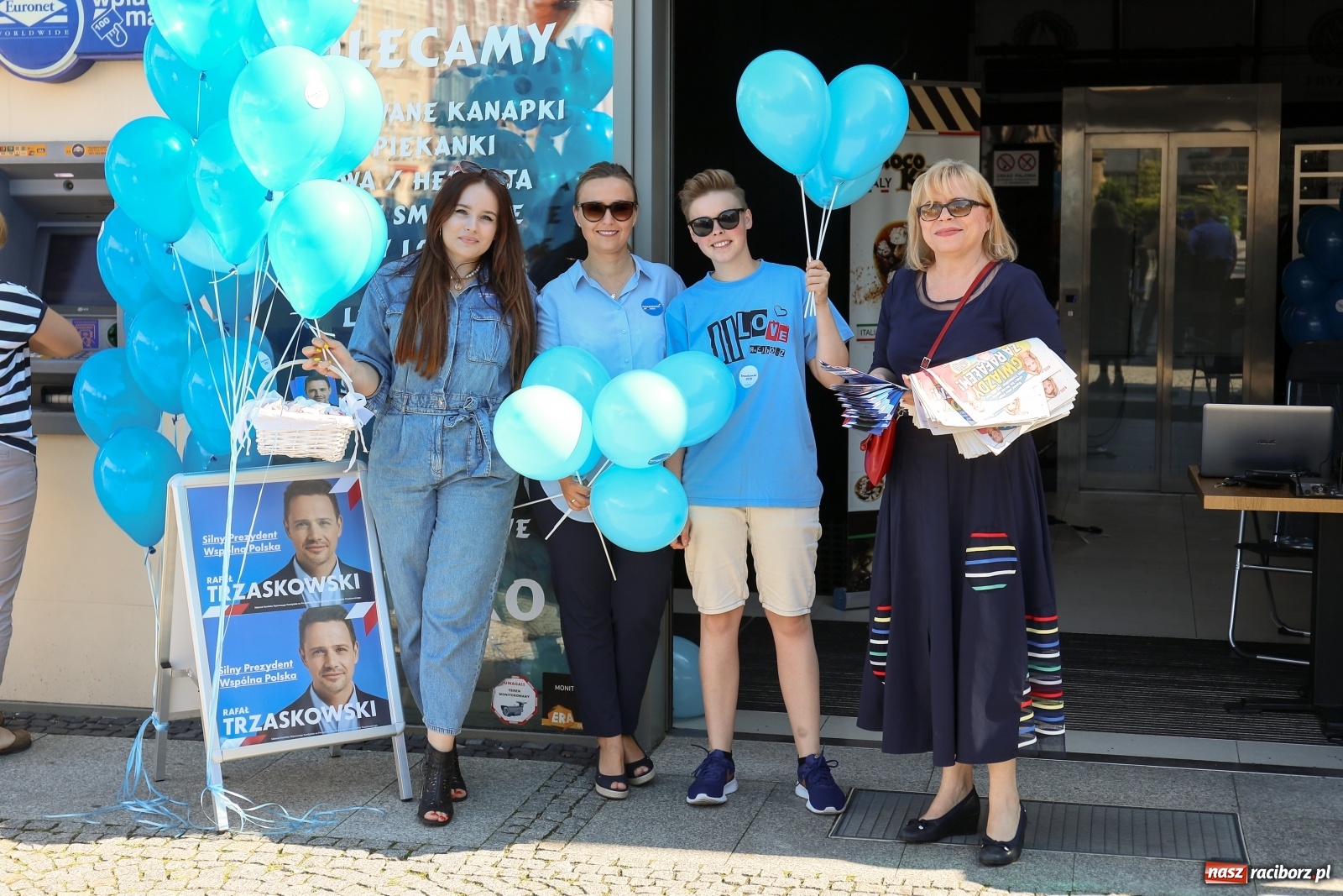 Zdjęcie w galerii na portalu naszraciborz.pl: Raciborskie środowisko PO zachęcało do głosowania na Rafała Trzaskowskiego [FOTO i WIDEO] wiadomości z regionu