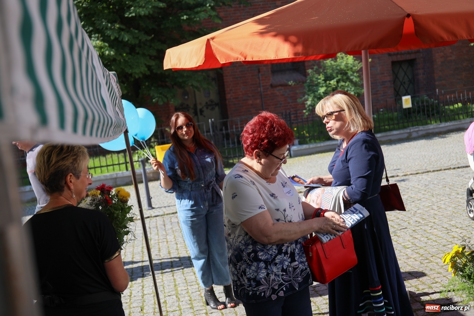 Zdjęcie w galerii na portalu naszraciborz.pl: Raciborskie środowisko PO zachęcało do głosowania na Rafała Trzaskowskiego [FOTO i WIDEO] wiadomości z regionu
