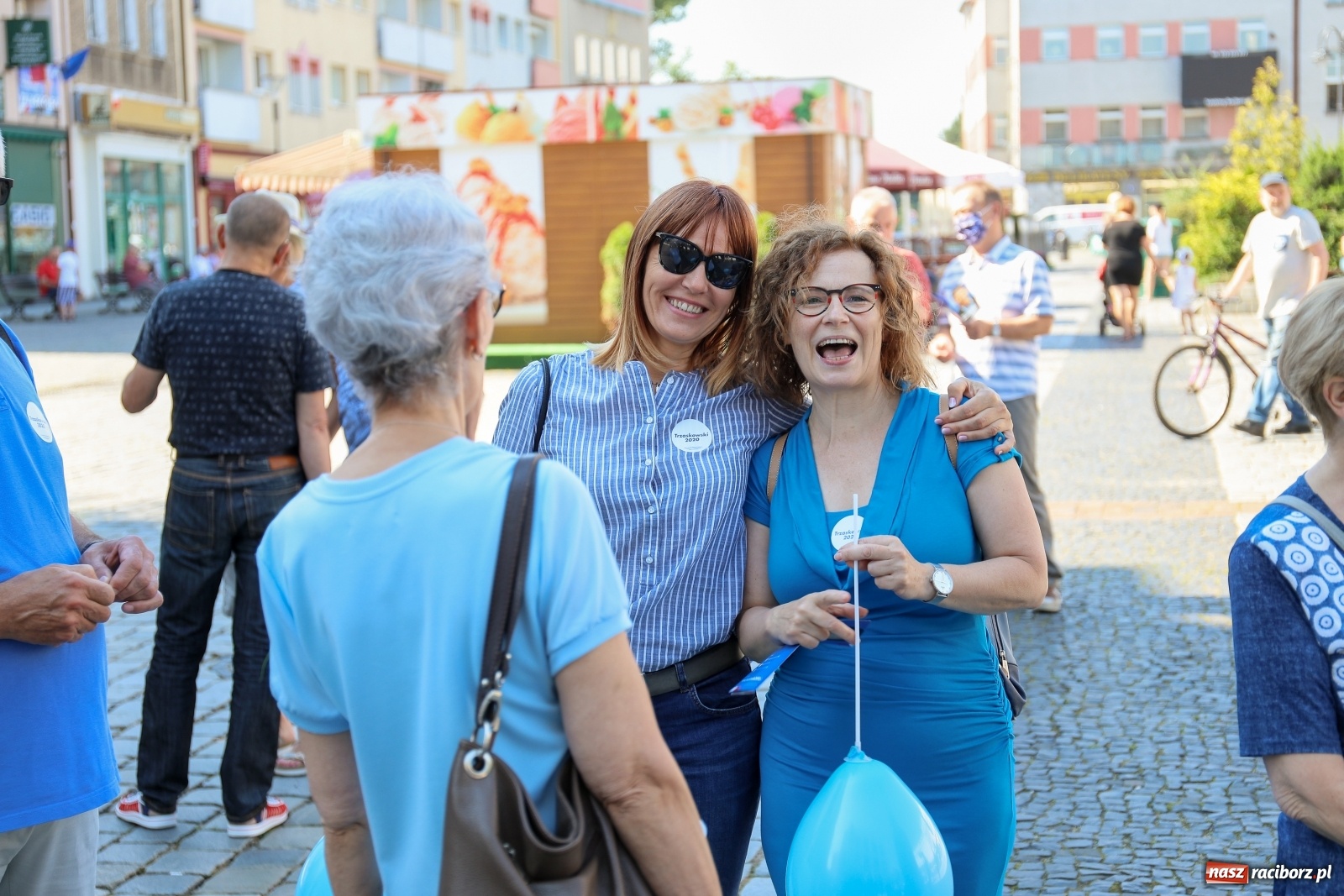 Zdjęcie w galerii na portalu naszraciborz.pl: Raciborskie środowisko PO zachęcało do głosowania na Rafała Trzaskowskiego [FOTO i WIDEO] wiadomości z regionu