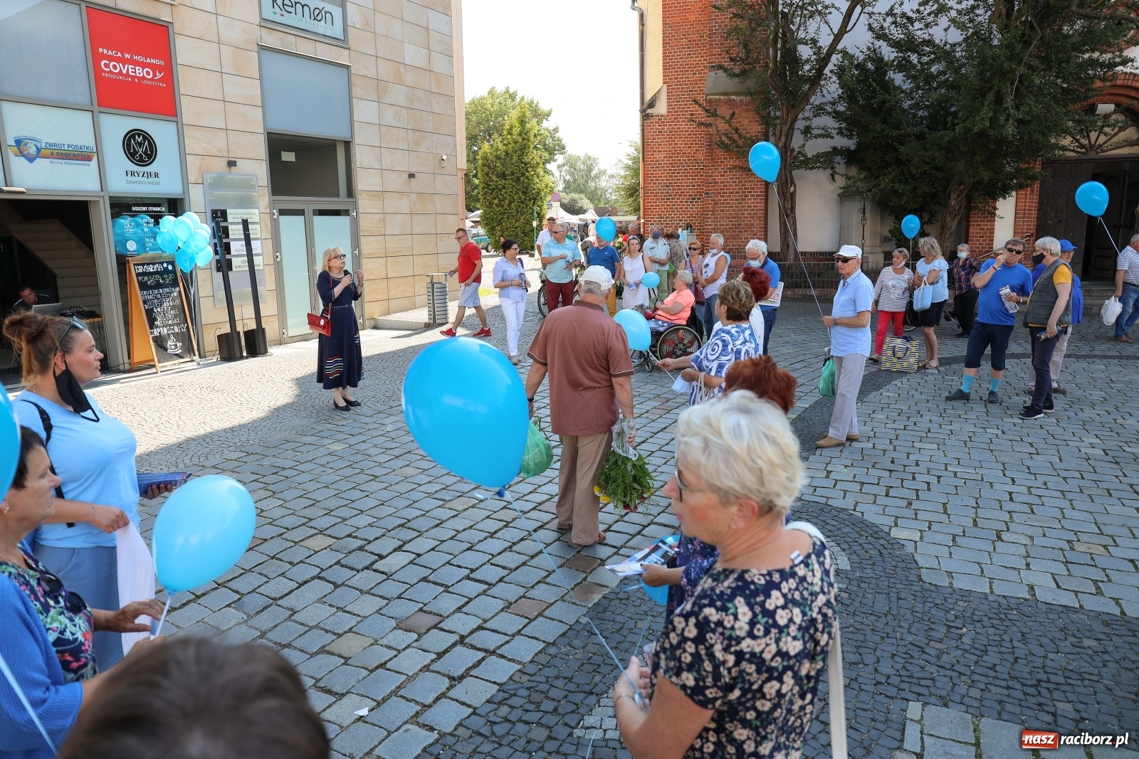 Zdjęcie w galerii na portalu naszraciborz.pl: Raciborskie środowisko PO zachęcało do głosowania na Rafała Trzaskowskiego [FOTO i WIDEO] wiadomości z regionu